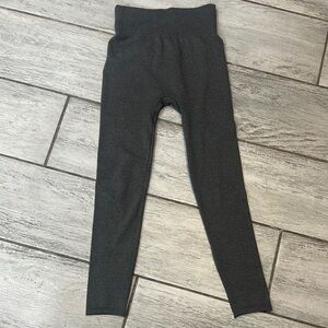 Britt’s Knits Women’s Grey Fleece Lines Leggings S/M